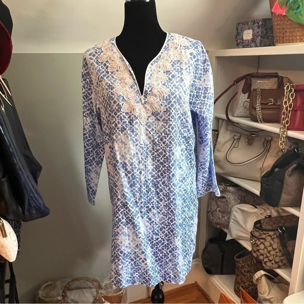 OSCAR DE LA RENTA
Printed Cotton Sateen Sleepshirt, Blue - Picture 10 of 10